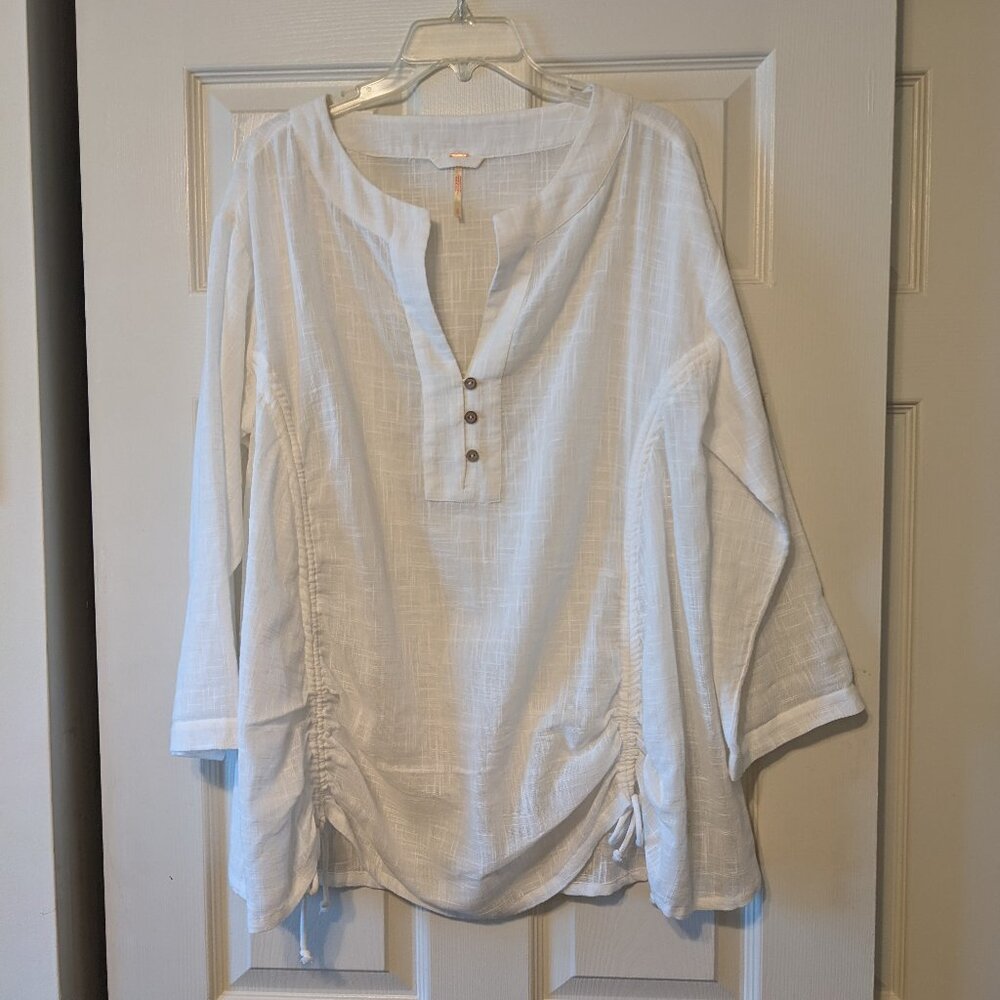 Free People cover up, White (Brand new) size Small